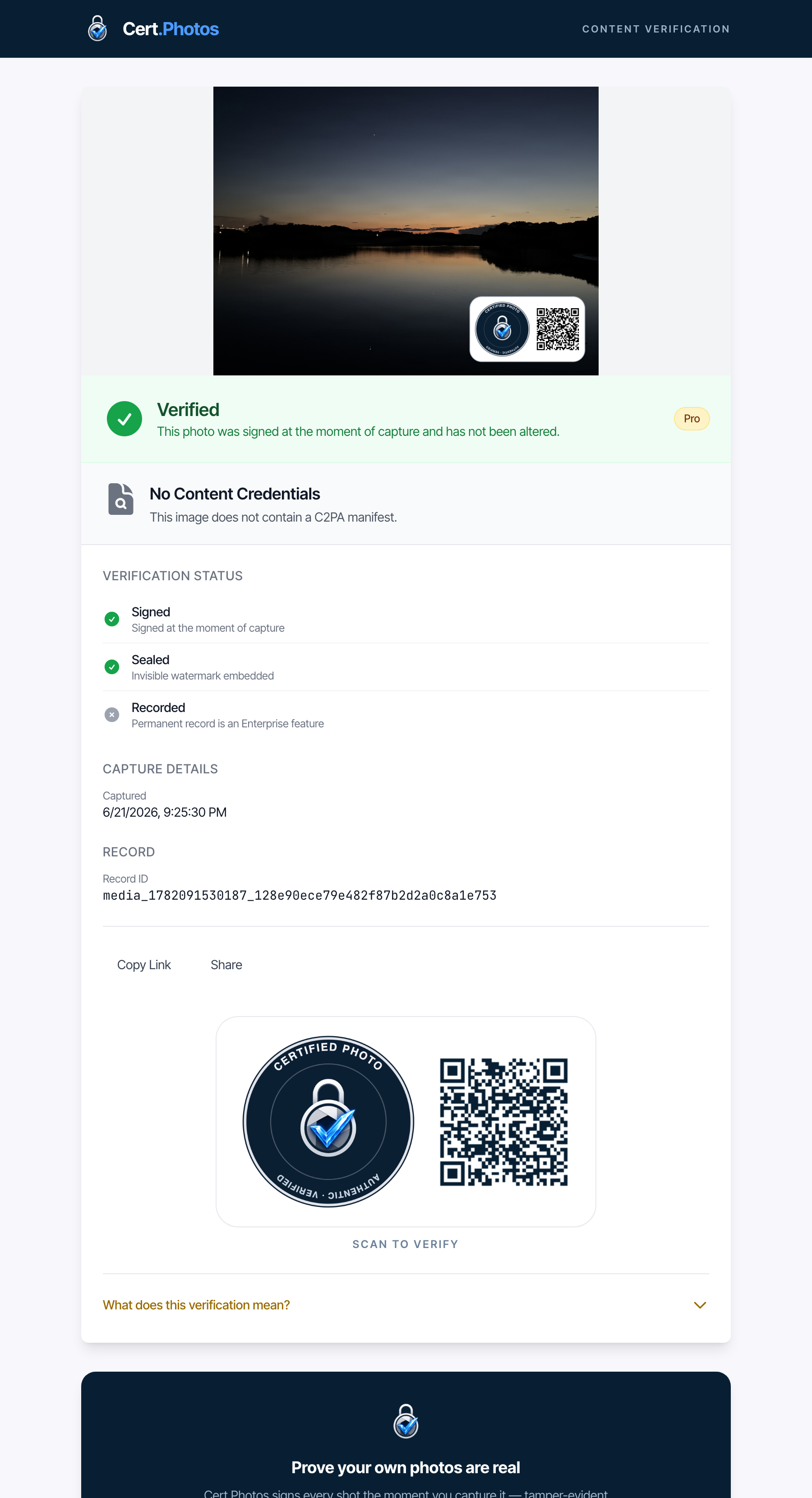 A real Certified.Photos verification page, with numbered callouts on each element.
